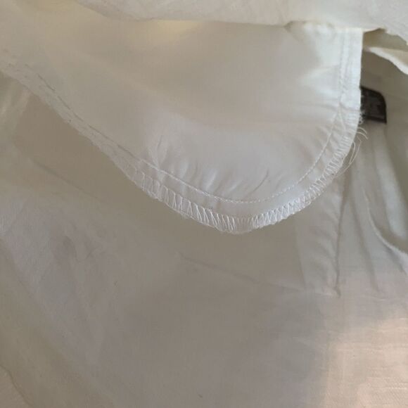 New white linen belted cuffed shorts - Picture 5 of 11